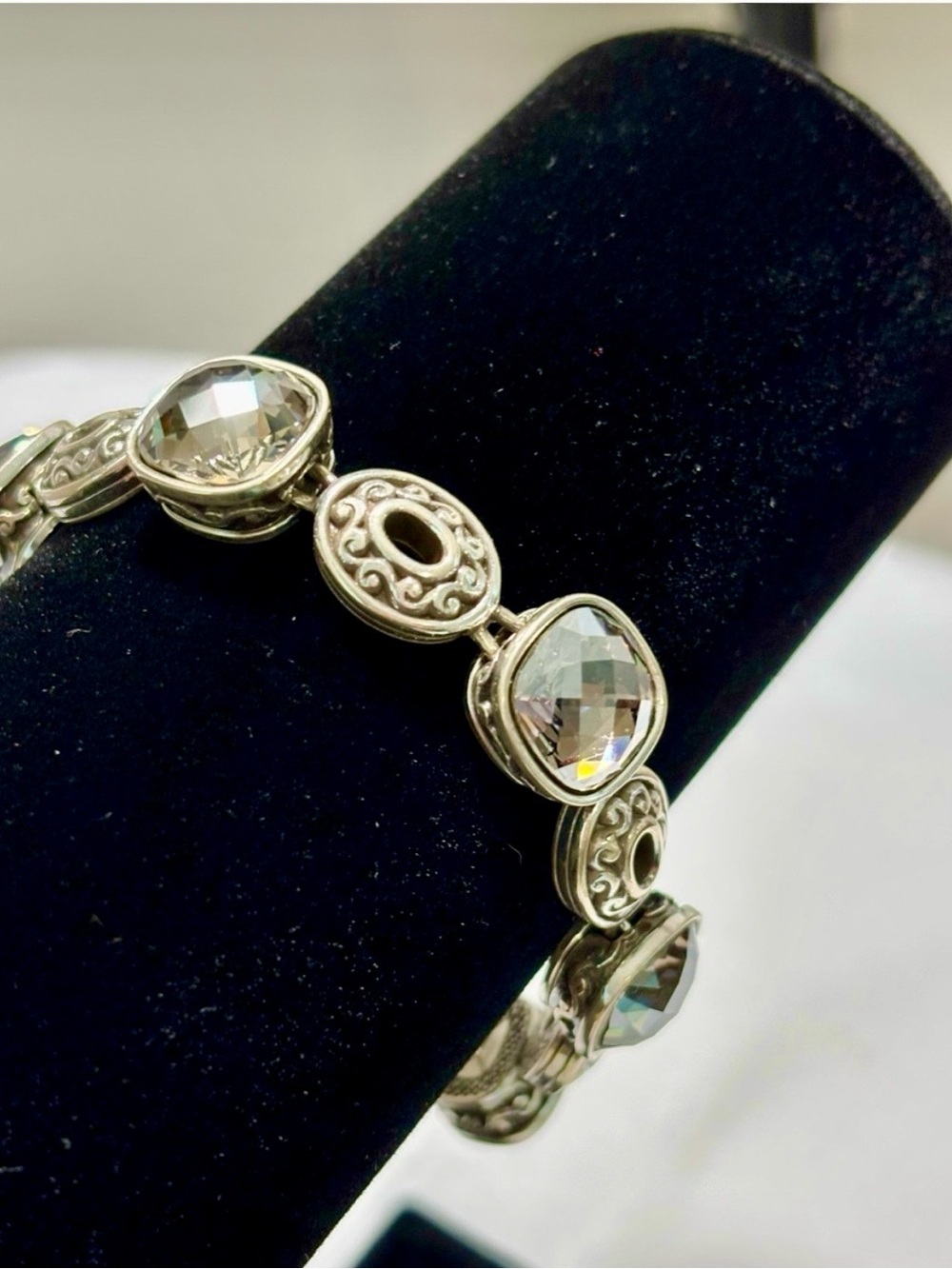 Brighton Venus Rising Grey Crystal Silver Plated Link Bracelet - Picture 2 of 6